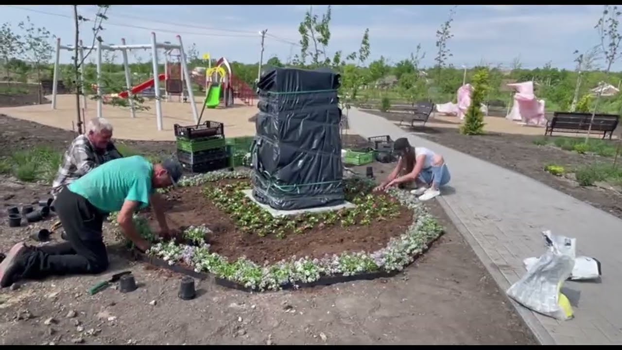 Как строился парк по улице Советская в Авдарме