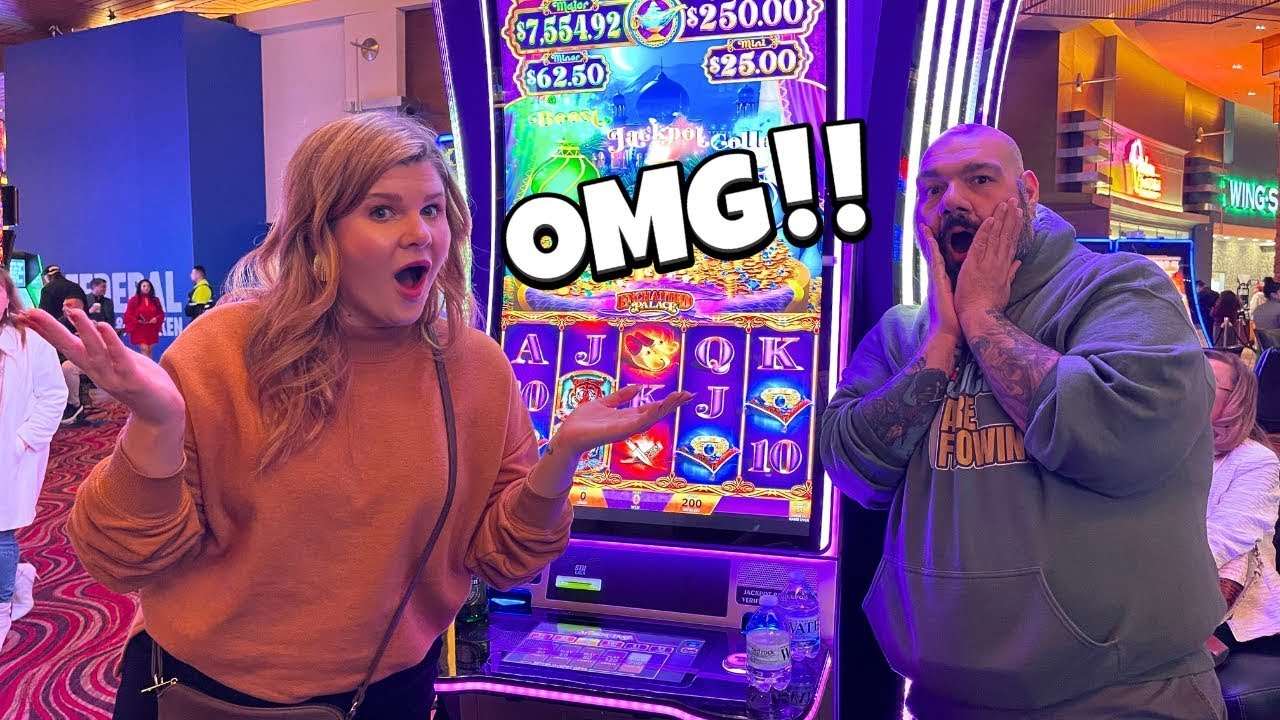 VegasLowRoller и Ruby Slots выигрывают ОГРОМНЫЙ джекпот в Лас-Вегасе!