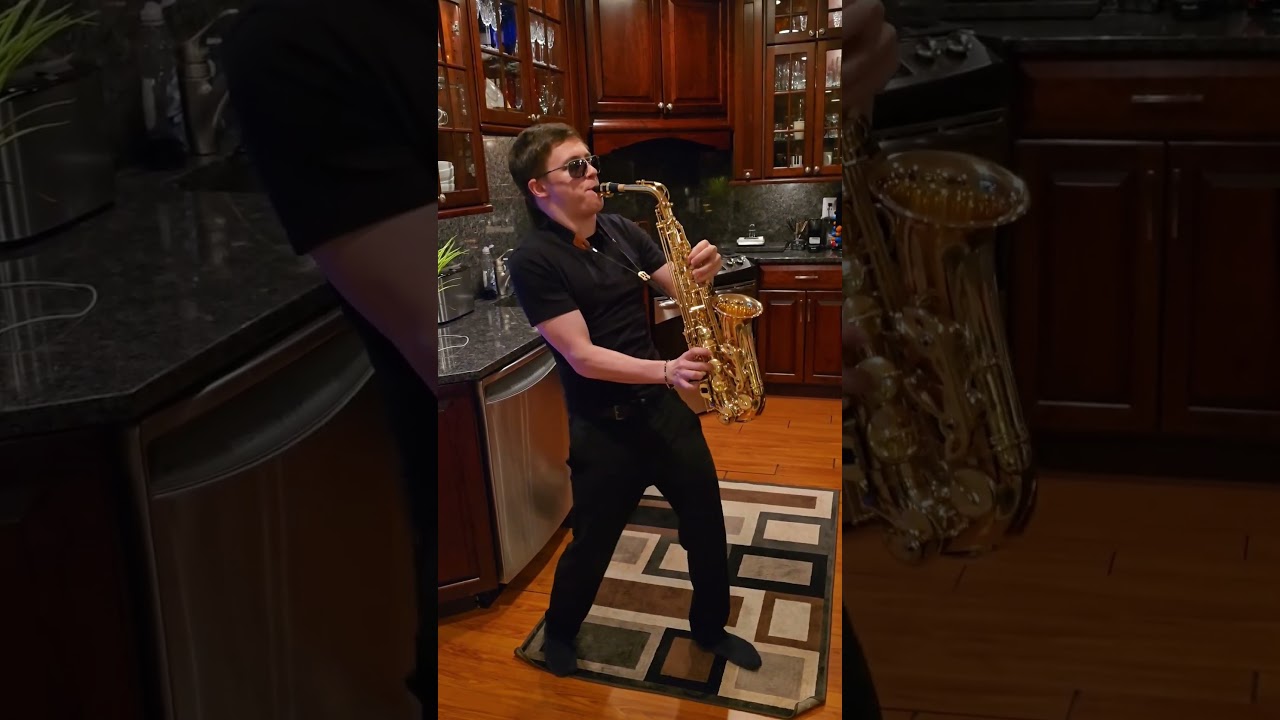 Being the Epic Sax guy 🔥😎 Insta: @leolorenzooo #music #sax #saxophone #saxcover #instrumental #epic