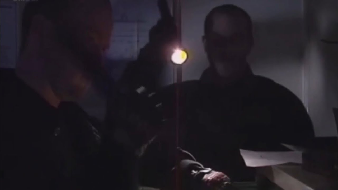 EastEnders Phil And Grant Mitchell Do A Robbery For Michelle Fowler (31st July 1990)