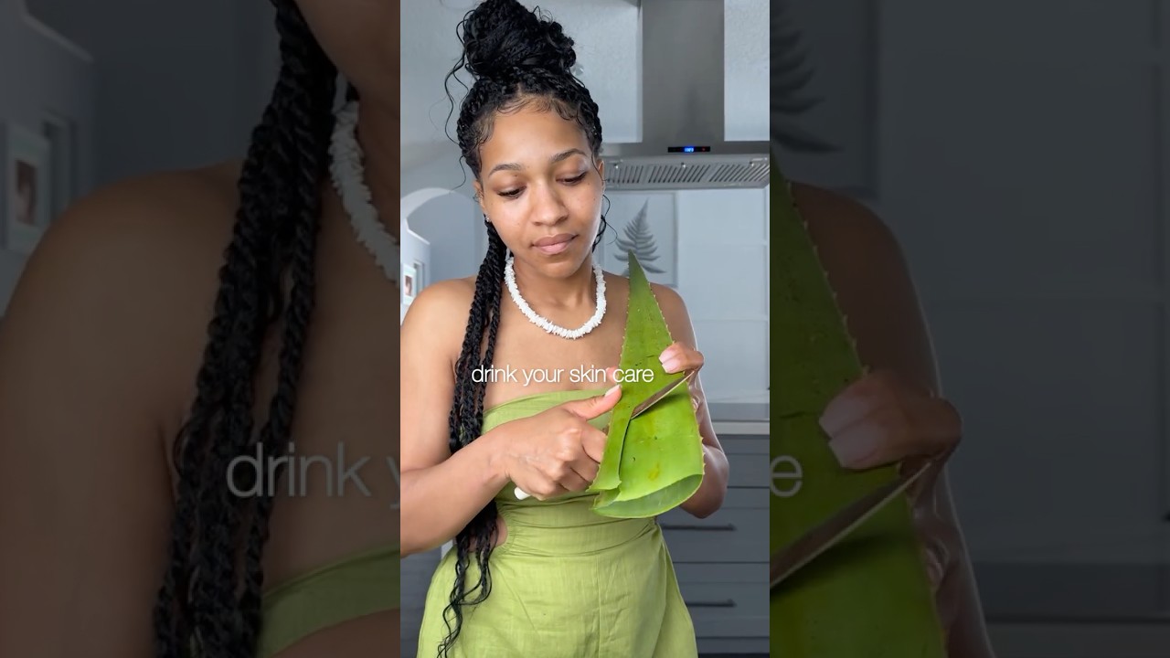 Aloe Vera juice for clear, glowing skin✨