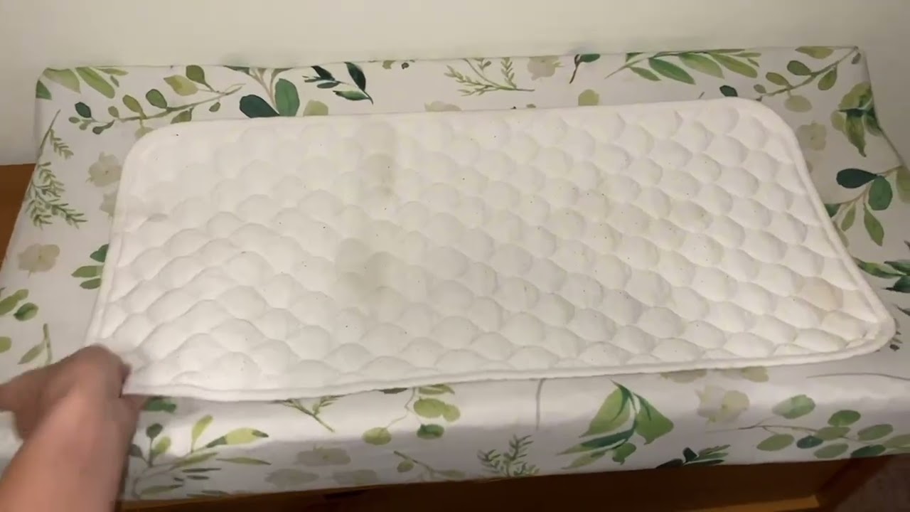 BlueSnail Quilted Thicker Waterproof Changing Pad Liners Review