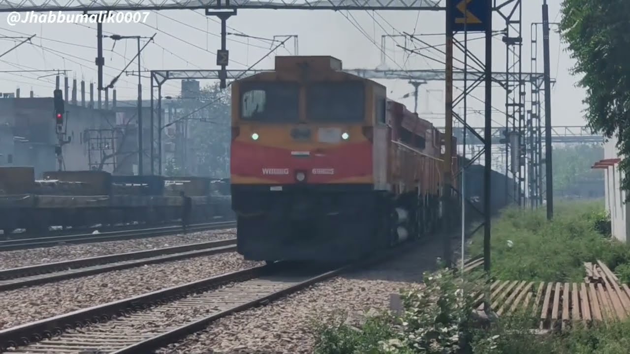 BLACK OIL TANK INDIAN RAILWAYS  WDG6G DIESEL ENGINE WAG12B ELECTRIC ENGINE || LOADED TATA STEEL COIL
