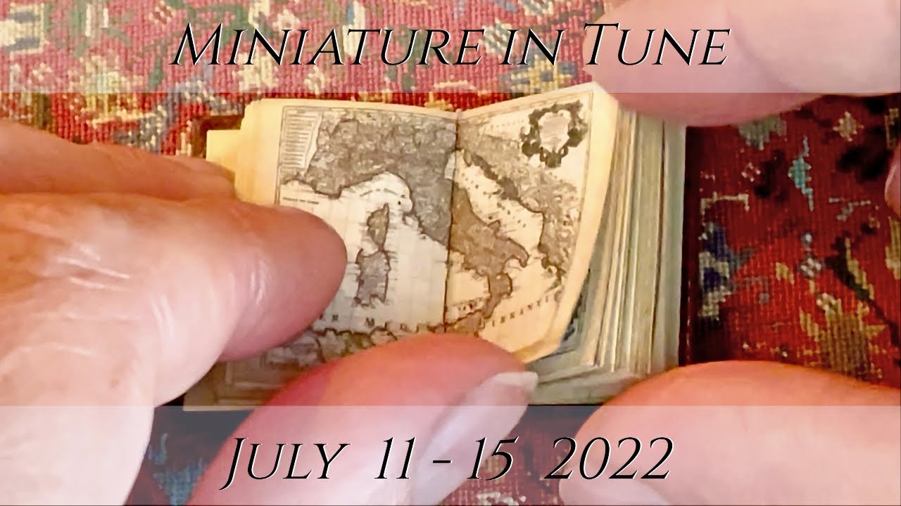'Miniature in Tune' World Atlas class by Tine Krijnen