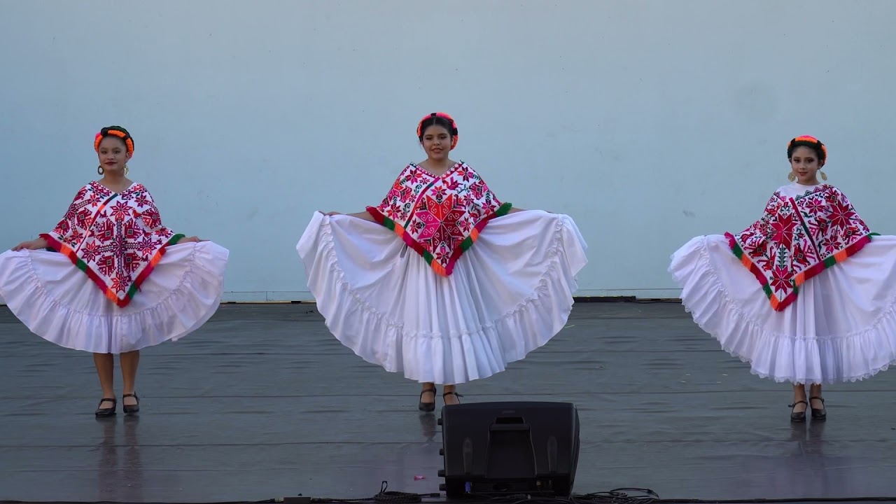 La Petenera - Presented by Folklor America (alpha group)
