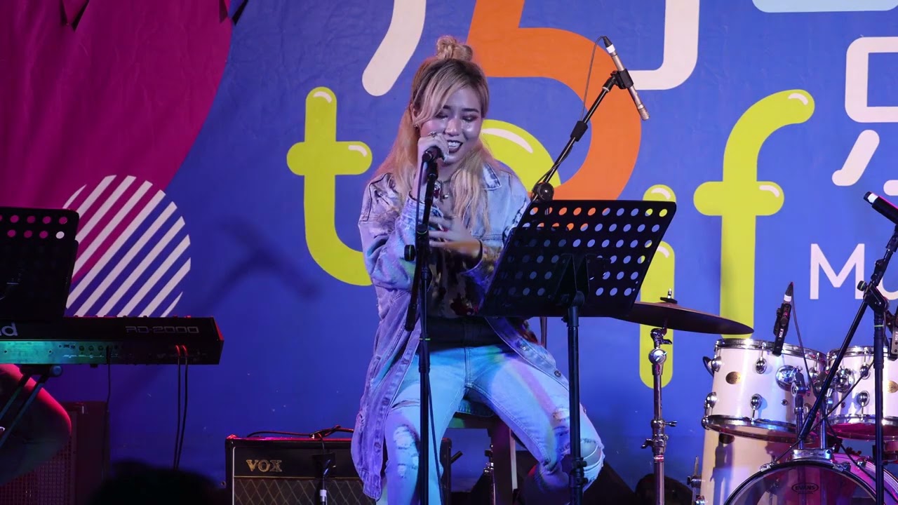 Karena Yeo 杨凯玲 - A Whole New World