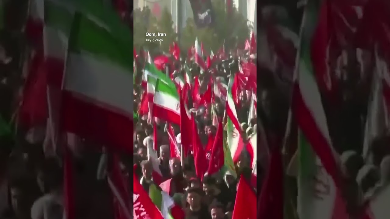 Huge crowds turn out in Iran for Khamenei procession