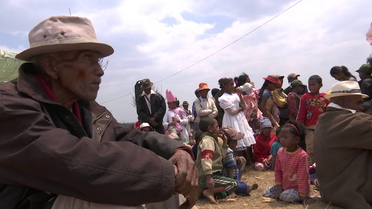 Mgr Philippe Ranaivomanana - diocèse Antsirabe, Madagascar