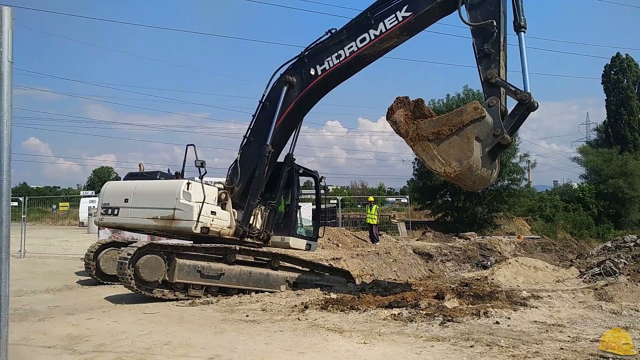 2021.07.24 - Ремонт на ул. Първа Българска Армия