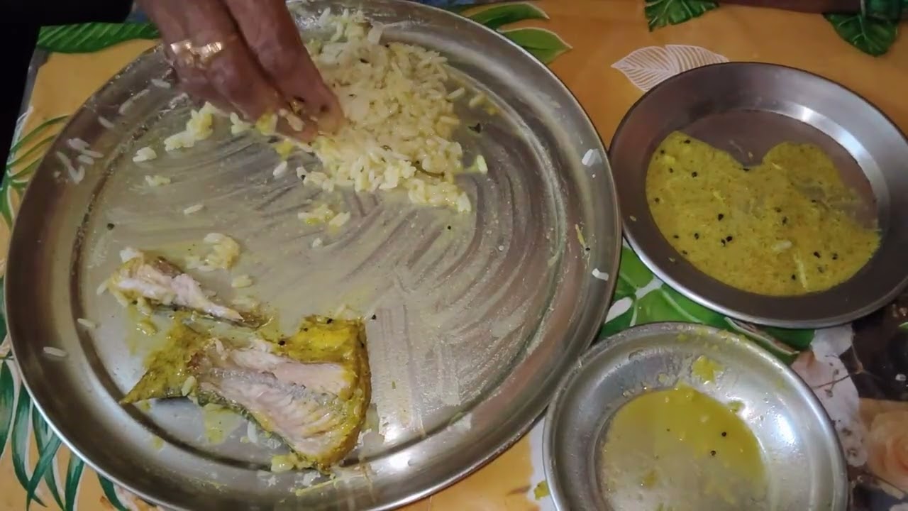 Dal,Palang Shag,Ilsha Fish Curry with rice. Like and Subscribe 🤤 #asmr #food 