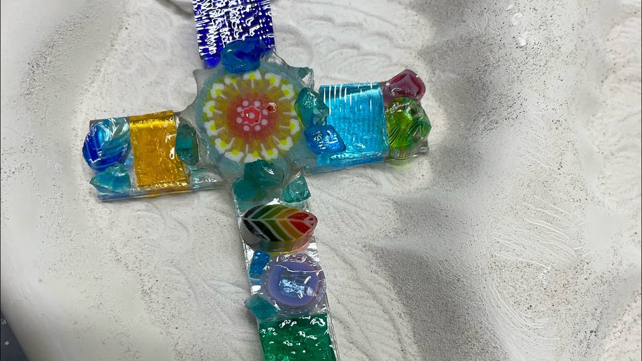 Making a #FusedGlass Cross! And Using a Mold in a Very Different Way