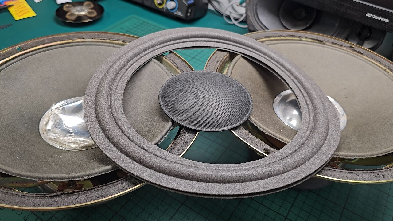 Refoam and dust cap replacement Tonsil GDN 25/60/1 60W 8ohm woofer driver from Unitra 75W speakers