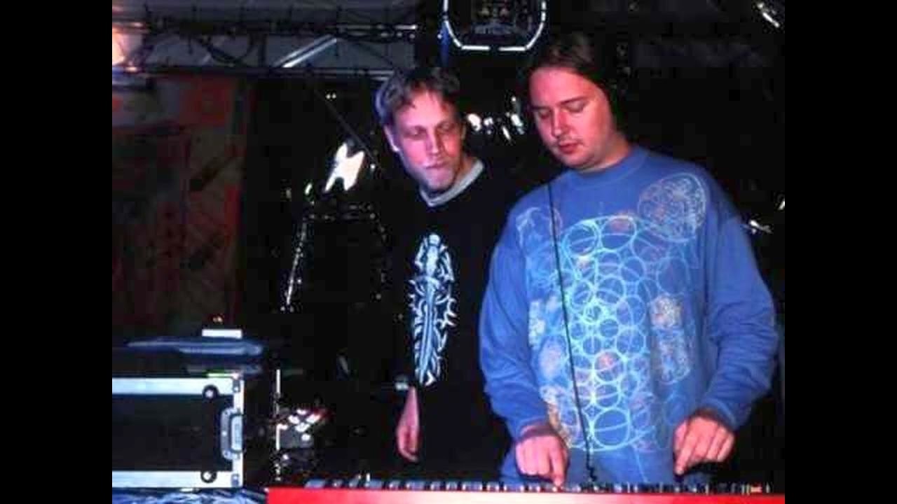 Logic Bomb live @ Amanit Forest (2001)
