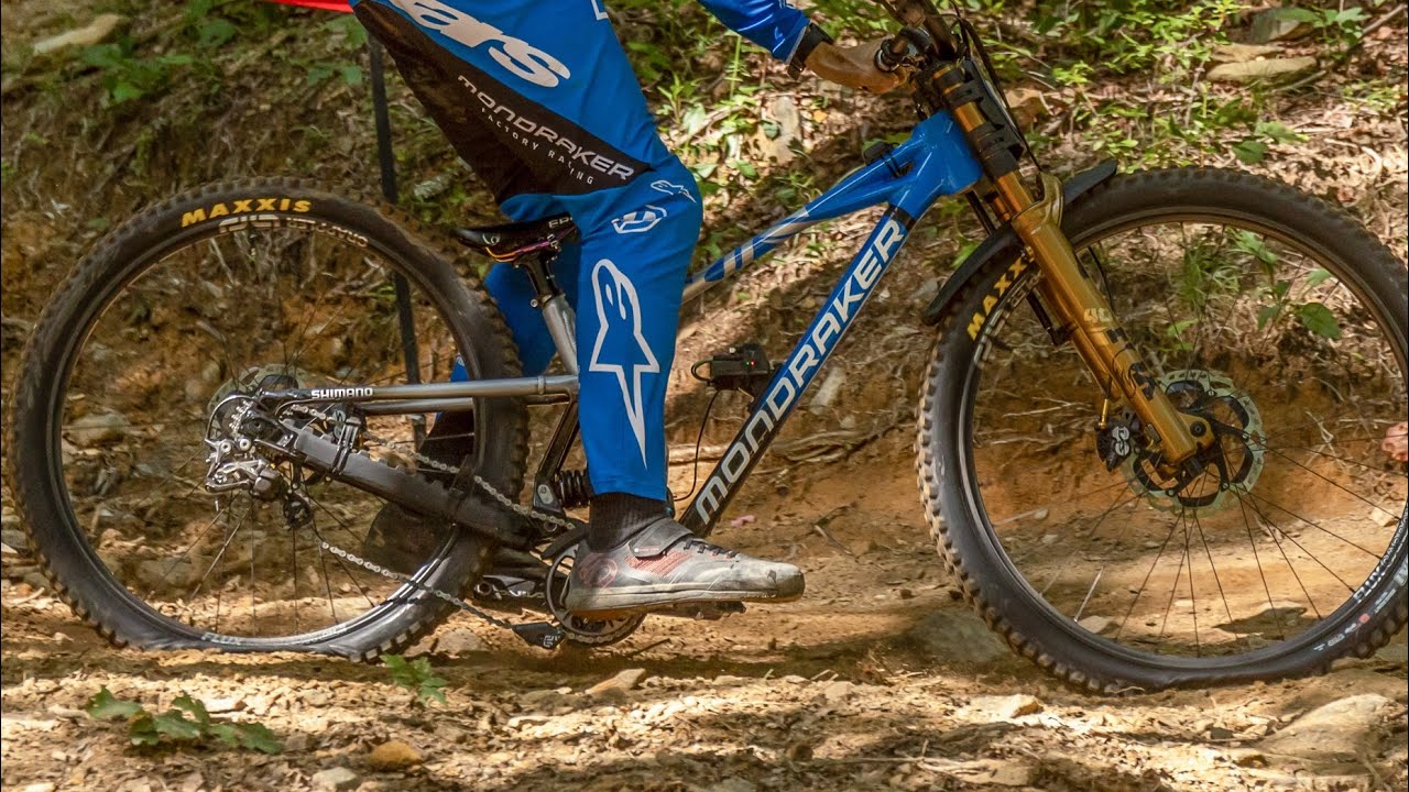 “My bike bottoms out so hard” Mont-Sainte-Anne Is Gnarly