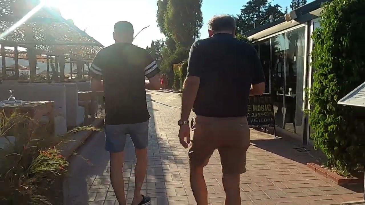 Bodrum Bitez Sahil Y&uuml;r&uuml;y&uuml;ş&uuml; ( Bitez Beach Walking Tour)