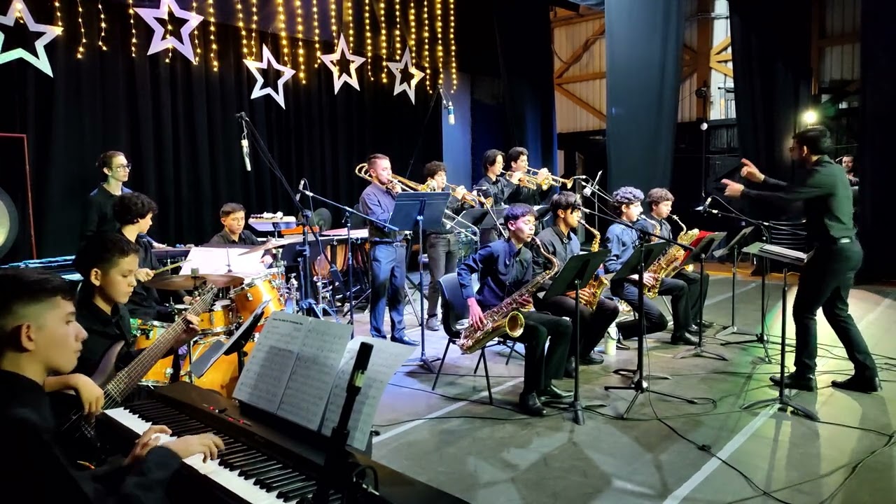 🎼 Jazz Frosty the snow man - Escuela Sinfónica Costa Rica