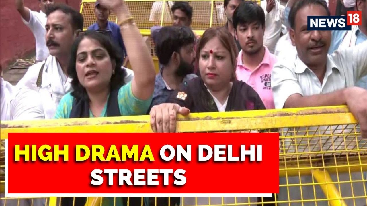 Congress Workers Launch Agitation, High Drama On Delhi Streets, Cops-Protesters Clash | English News