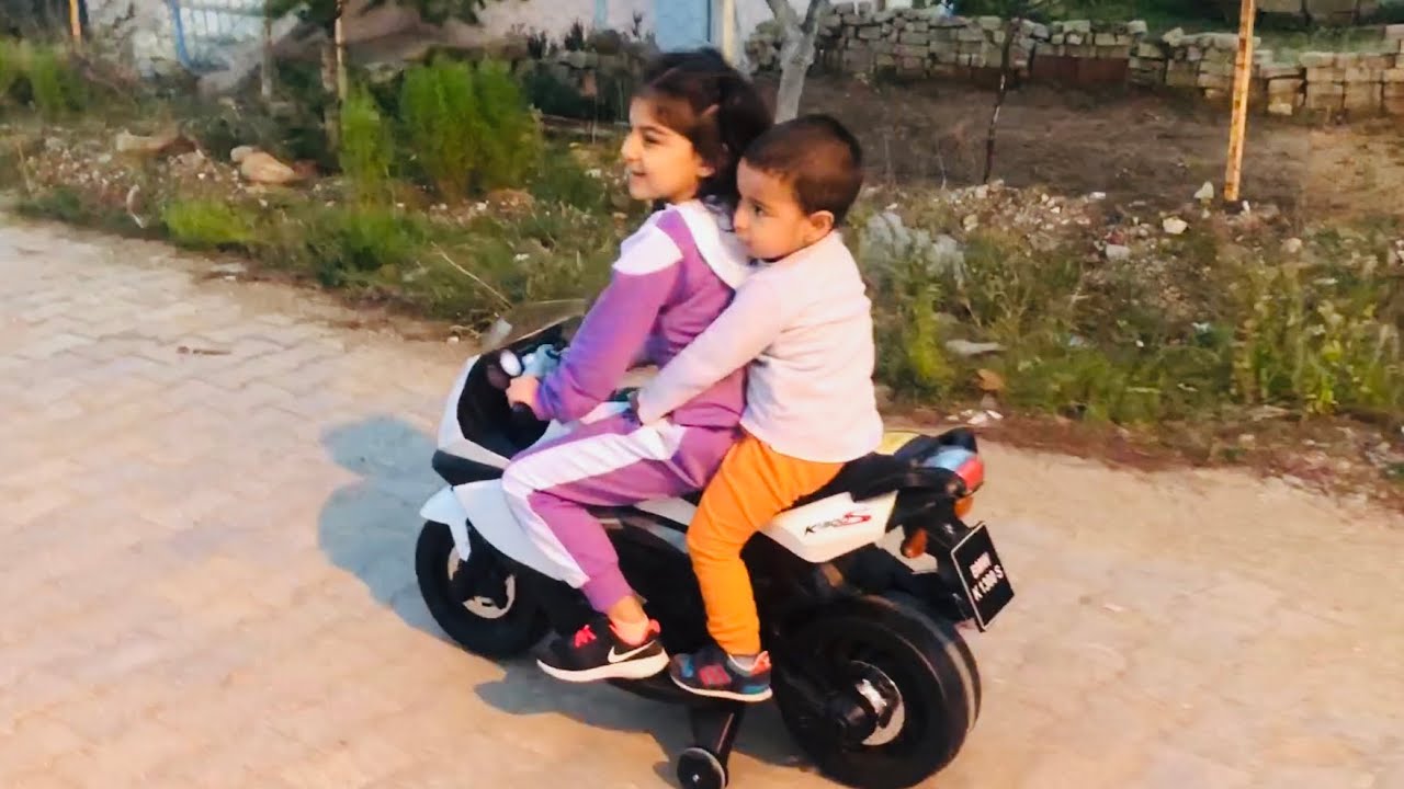 Motorumla kardeşimi gezdirdim | Akşam gezisi#viral#&ccedil;ocuk#eğlenceli&ccedil;ocukvideosu