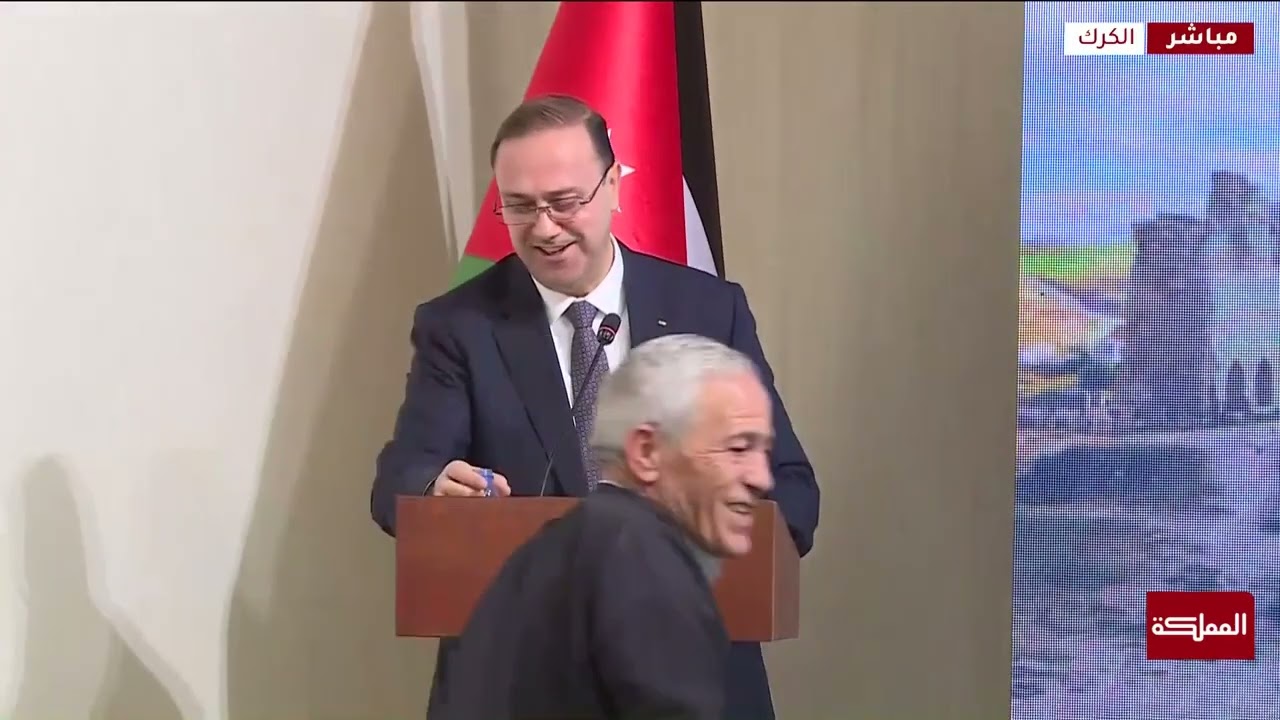 مؤتمر صحفي لوزير الاتصال الحكومي عقب جلسة مجلس الوزراء  في الكرك