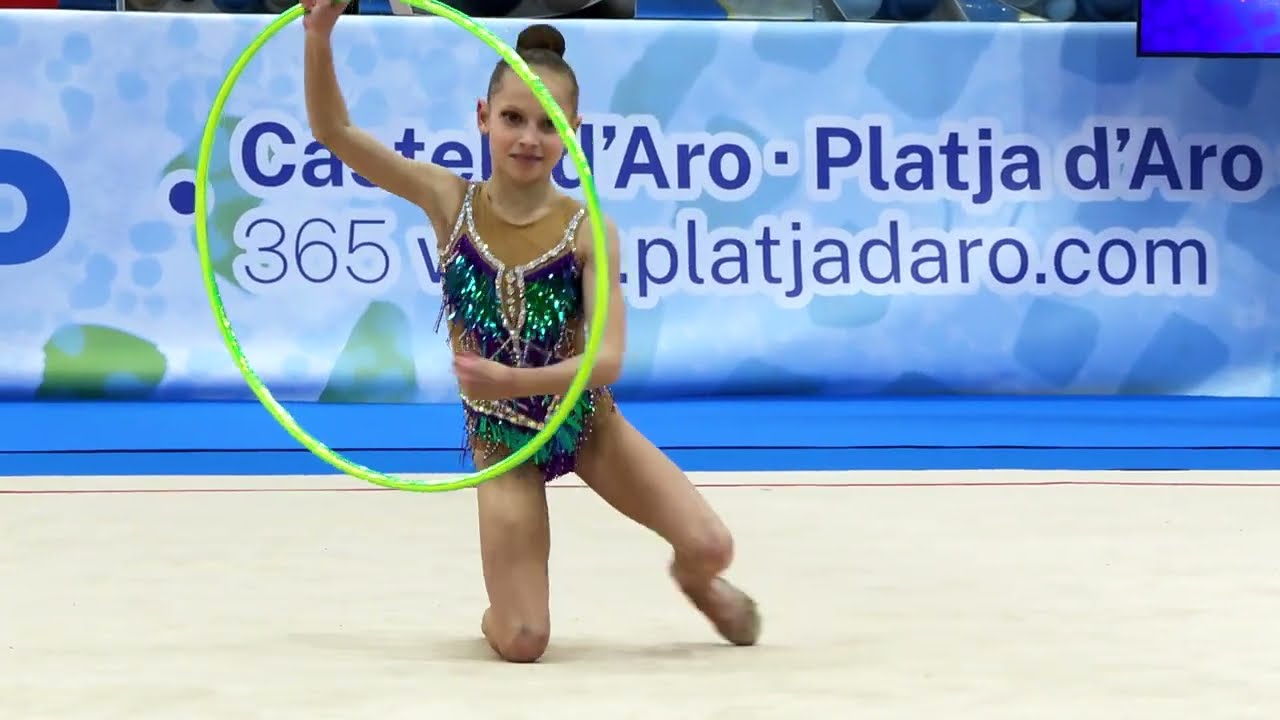 Gringaouz Eva 2012 ISR hoop
