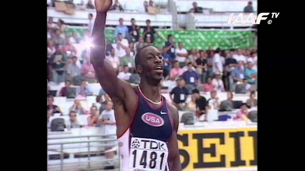 World Record - 400m Men Final Sevilla 1999