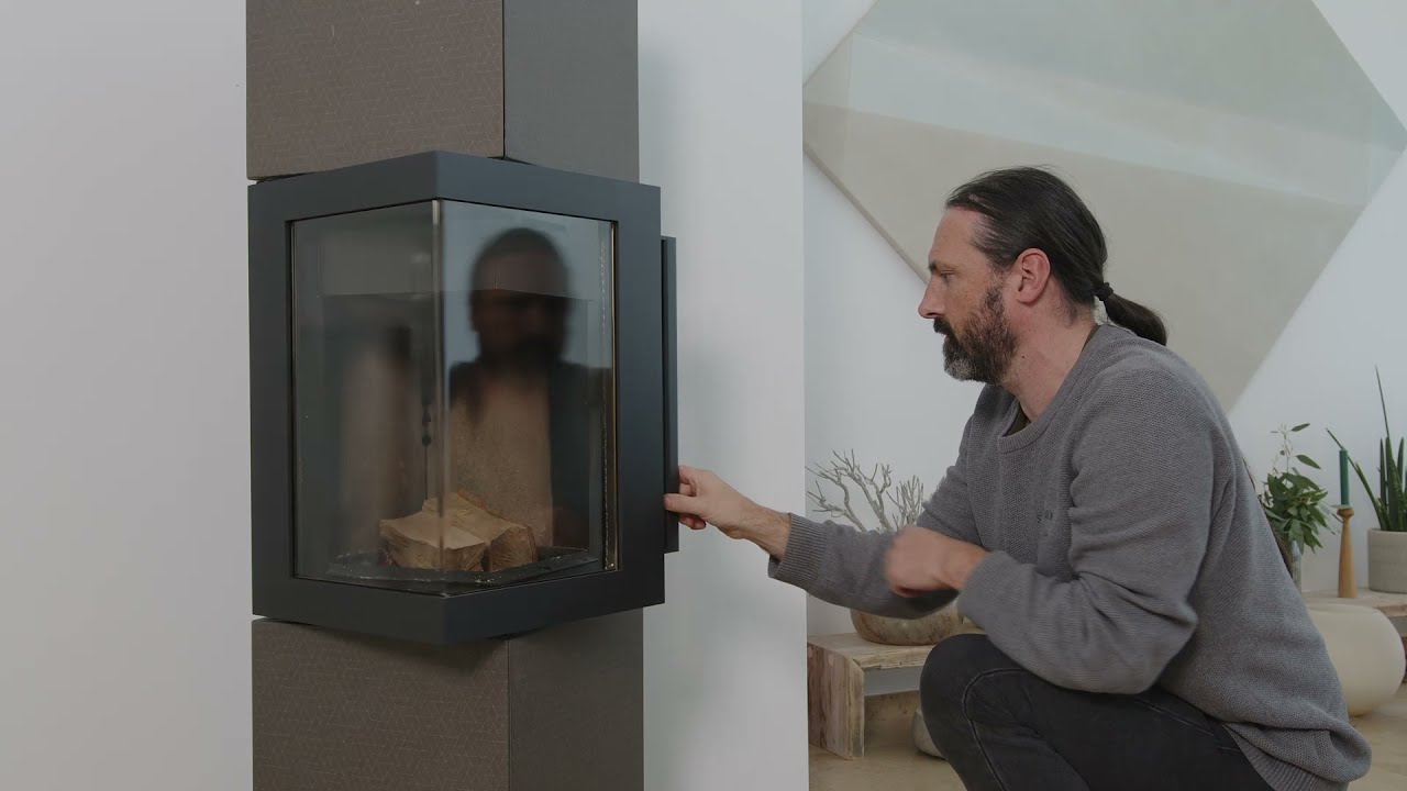 So feuert man einen HASE Kaminofen mit iQ Technologie an.