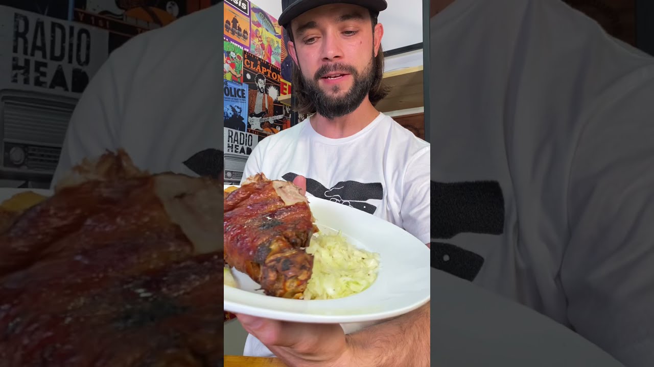 Codillo de cerdo estilo Alem&aacute;n | Receta de Oktoberfest 🐽 🔥‼️ Schweinshaxe &bull; Rodilla de cerdo
