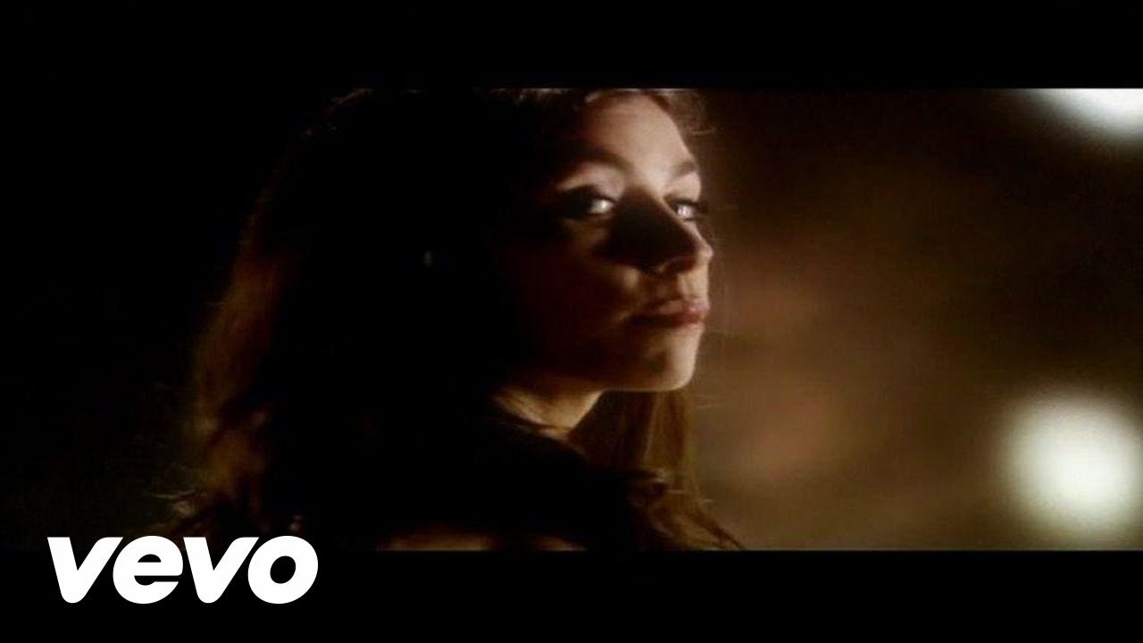 Olivia Ruiz - J'Traine Des Pieds