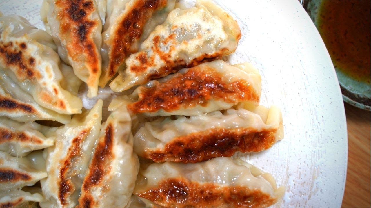 Japanese Yaki Gyoza | Potstickers | ASMR