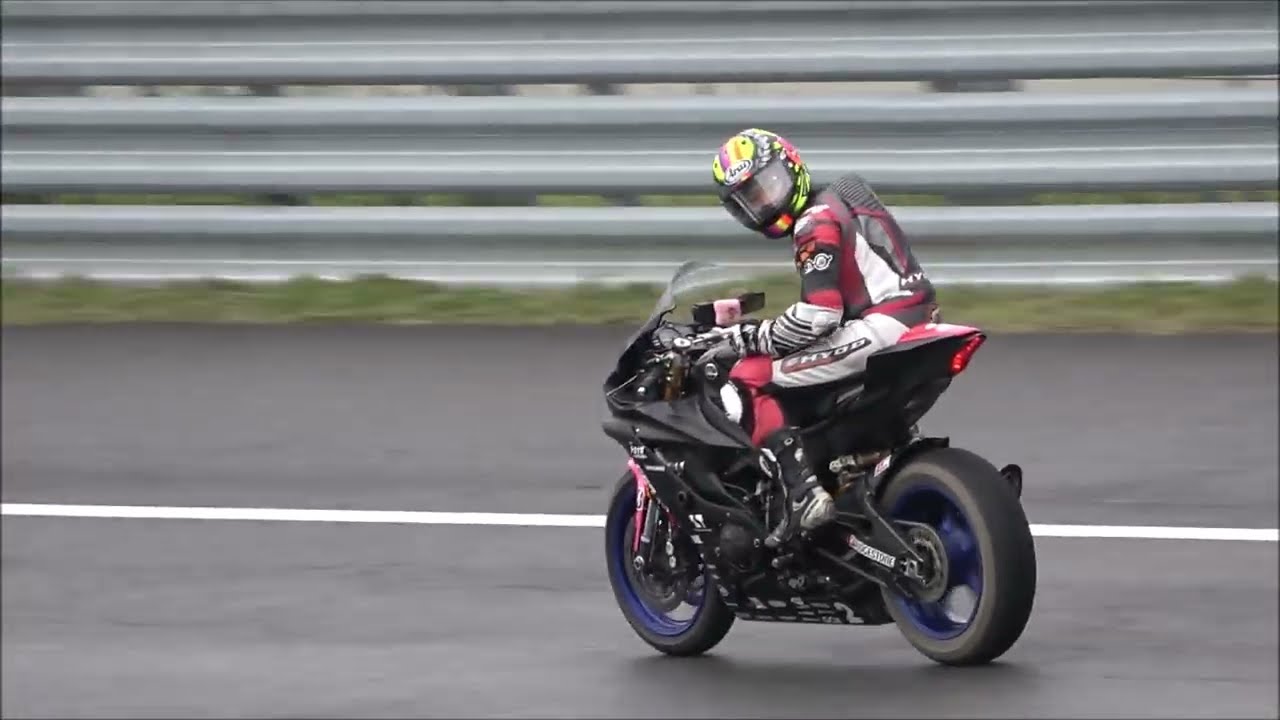 ST600クラス 金曜日 ART合同走行1回目 全日本ロードレース選手権シリーズ 第6戦 スーパーバイクレース in 岡山国際サーキット