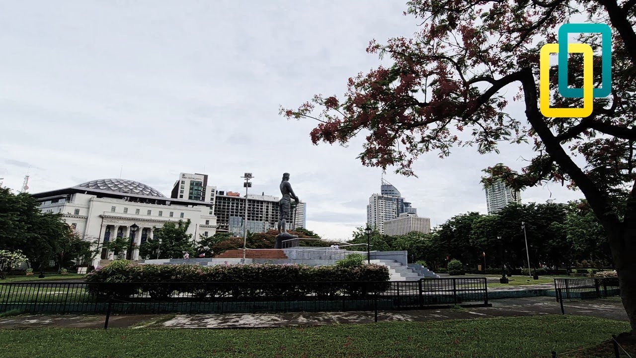 Lapu-Lapu Monument: Rizal Park Luneta