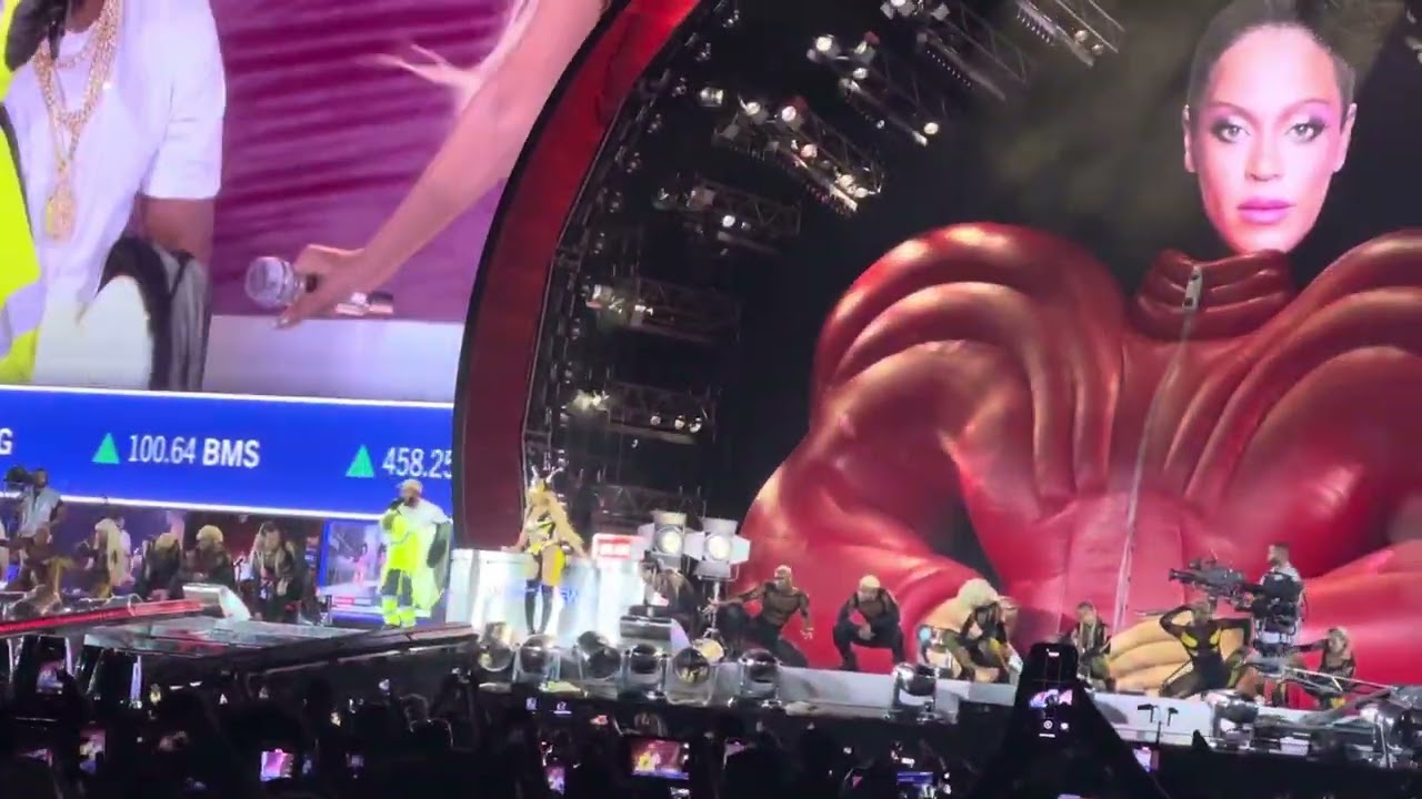 America Has A Problem (feat. Kendrick Lamar) Live- Renaissance World Tour