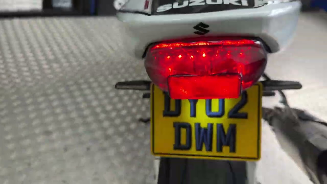 SUZUKI GSXR-750