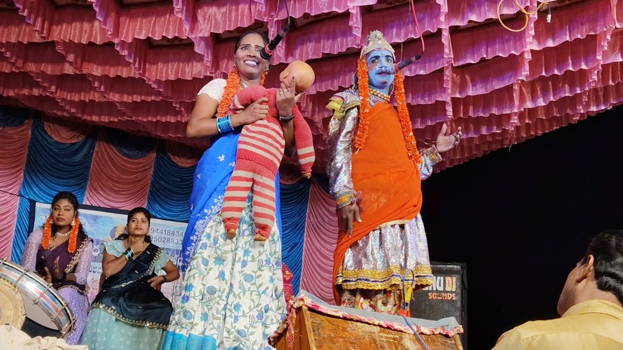 శ్రీ వెంకటరమణ బుర్రకథ తిలారు యాత్రలో 