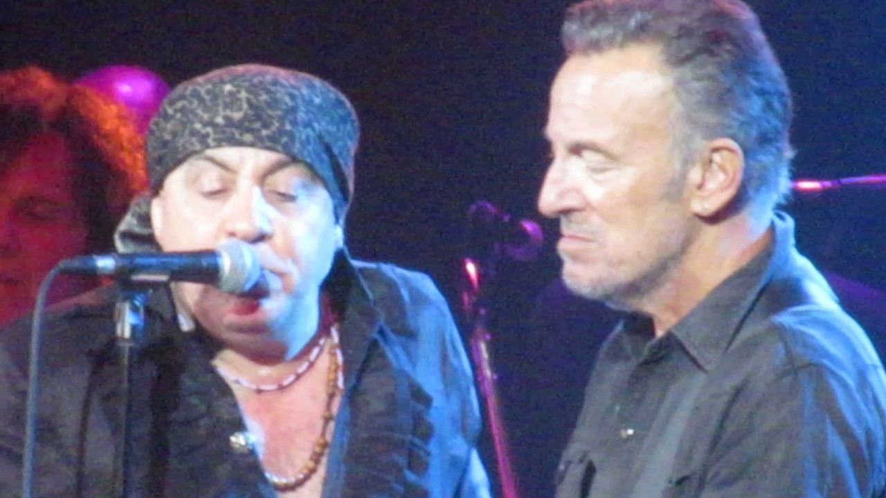 Little Steven & the Disciples of Soul (w/ Bruce Springsteen) - 
