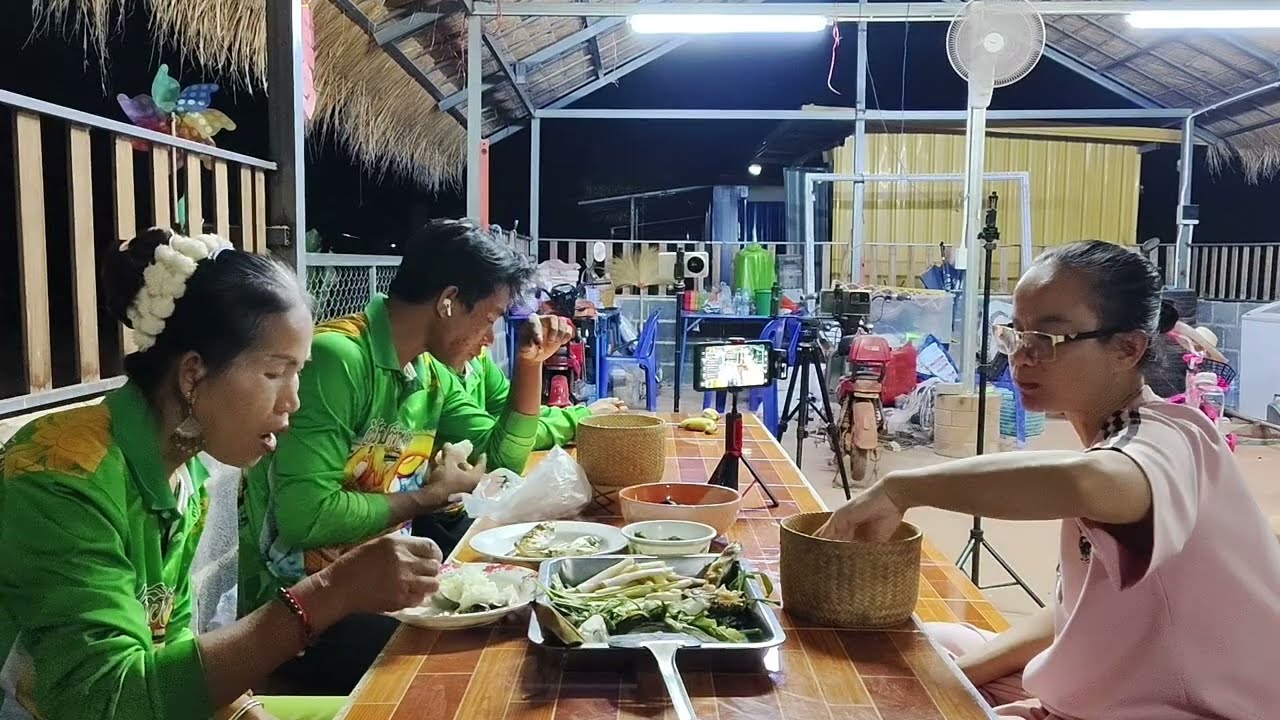 เมนูสุดแซ่บถูกใจป้าแต๋มย่าอชิจัดให้  บ่าวมืดจะพา สวไปไหน