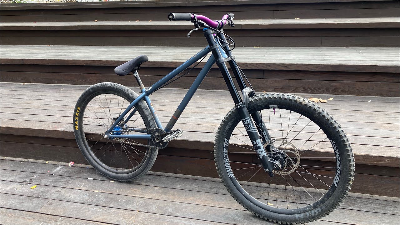 Downhill + DirtJump = DownJump?