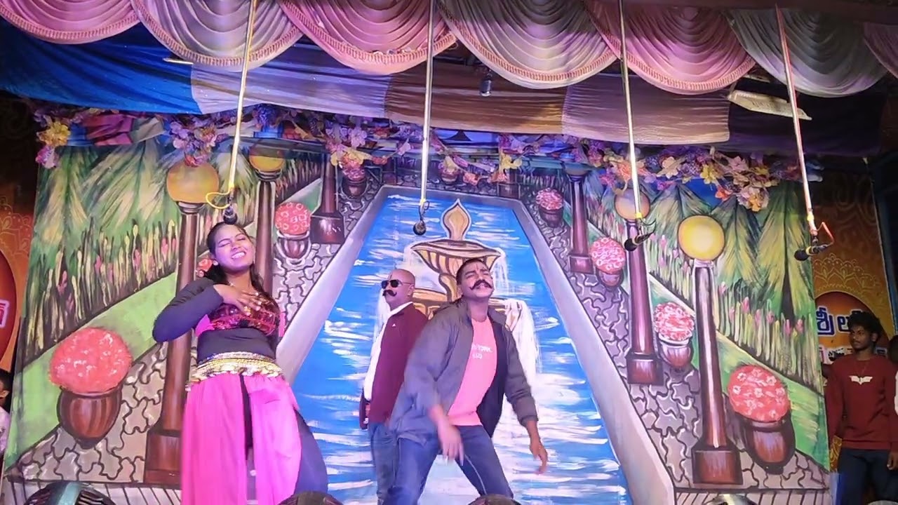 Beautiful girl dance performance glad to see you at Chakkipalli.. Srikakulam...