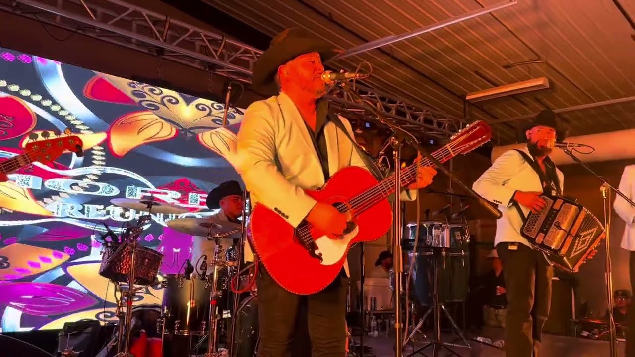 Morro Y Su Reunion - En Vivo (2024) PT: 2