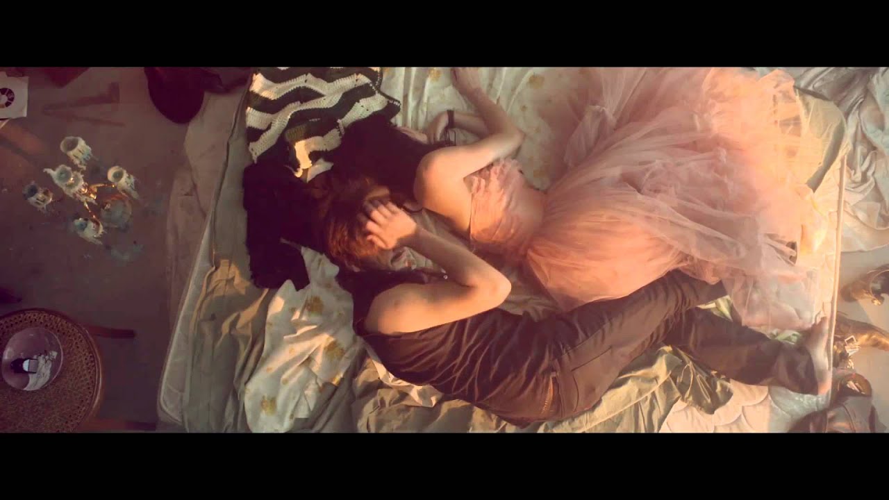 Katy Perry - The One That Got Away (official music video)