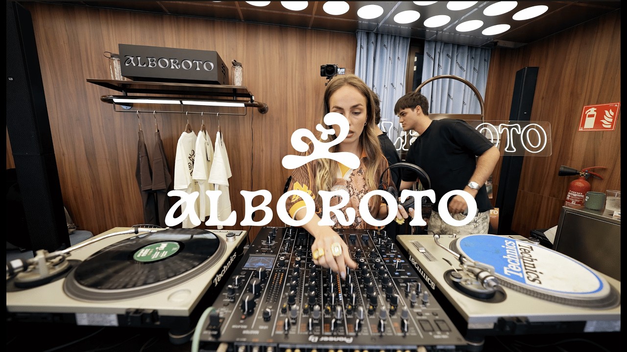 paula gm for alboroto at nude project caf&eacute; by goodnews