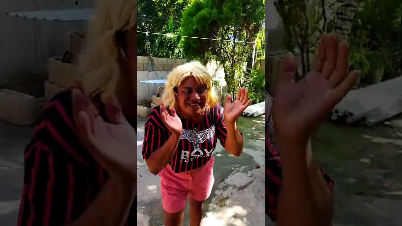 Doña Cata se esconde para no pagarle al Cobrador de Electra 🤣😅 Dominga la delata 🤣🤣🤣