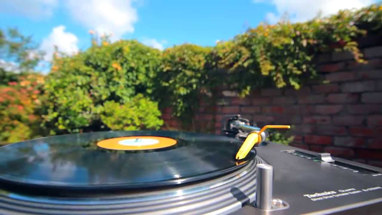 Majestika....Majestica (Main Mix)