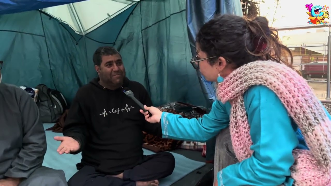  Pichle 13 Din Se Is Tent Mein Reh Rhein Hain 🥹 // Protest 