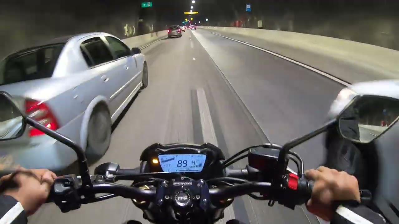 SUZUKI GSXS 1000 SUBINDO A SERRA DO LITORAL #gsxs1000 