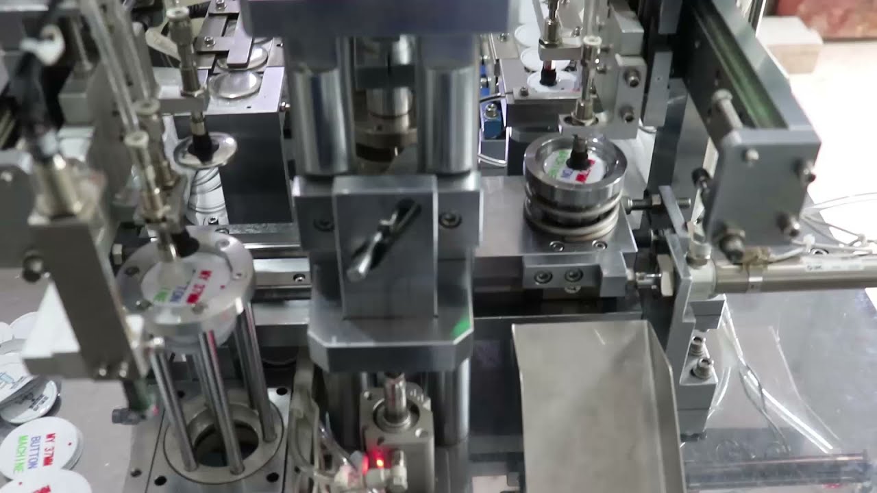 Test round 37mm automatic button machine video for customers.