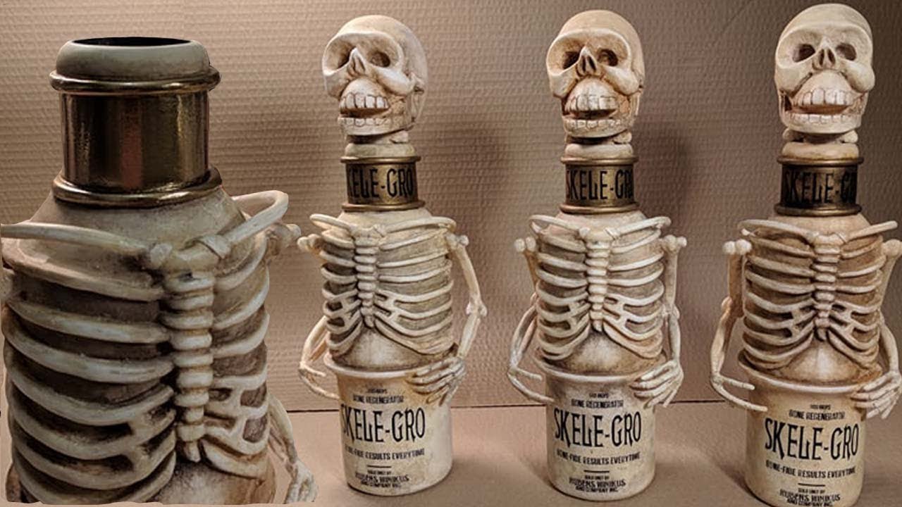 Painting the skele-gro bottle from Harry Potter
