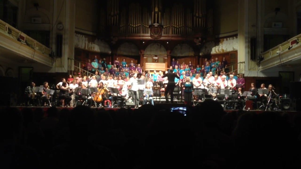 Eliza Carthy leading choir at Hull City of Culture. Youth project Grand Finale.