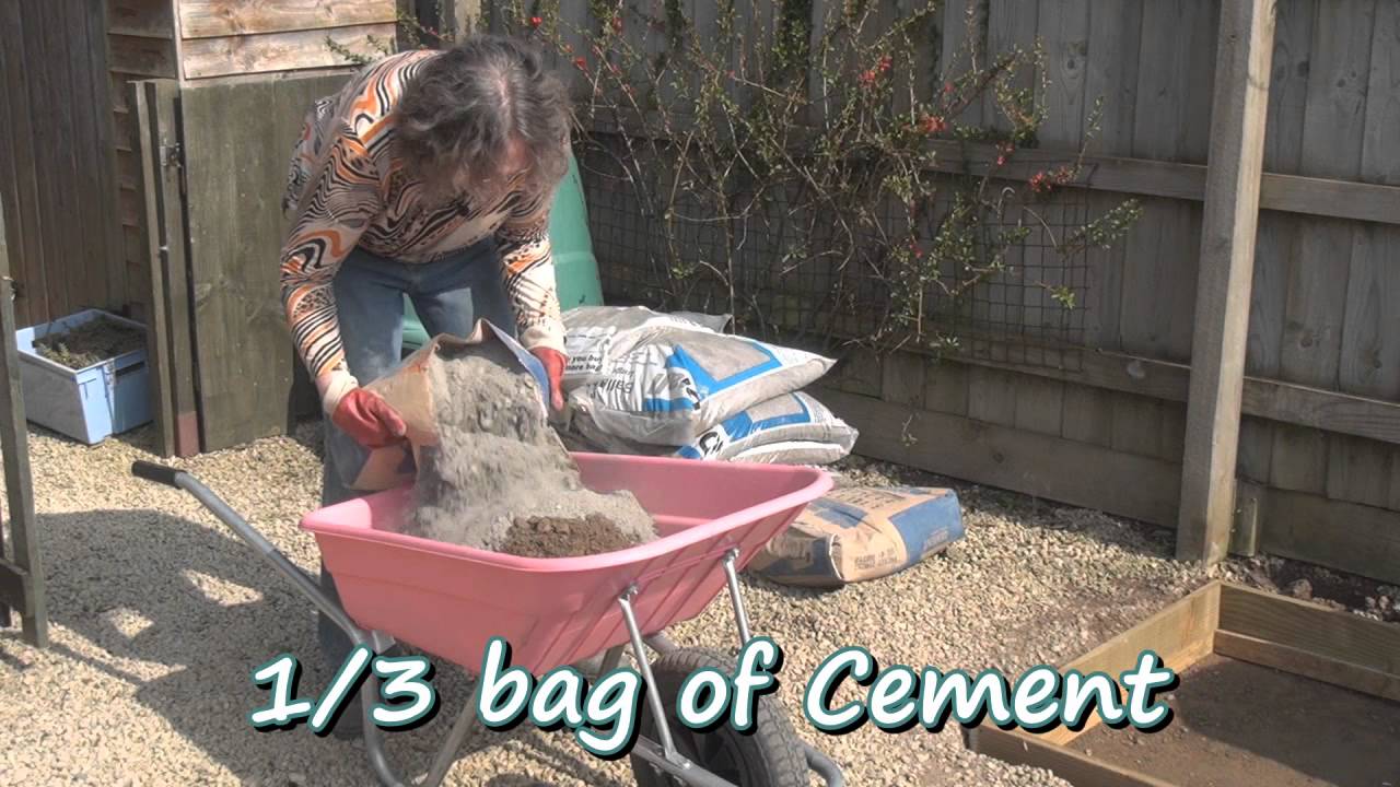 Titli's Busy Garden 2012 Week 13 - On the Hard Stuff!