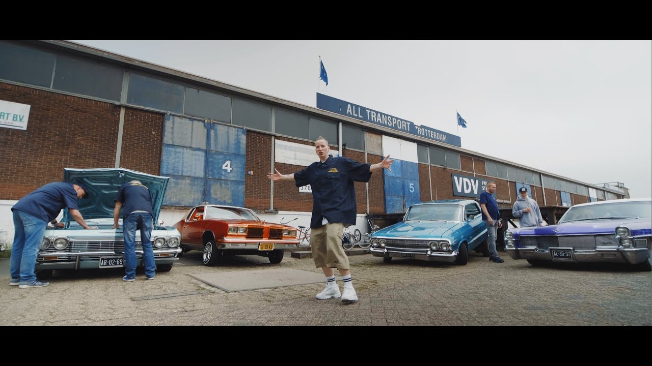 Gwenn - LOWRIDERS (Official Music Video)